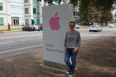 Conny bei 'Pink' Apple