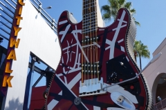 Conny mit der Gitarre von Eddie Van Halen