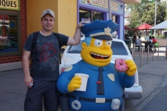 Michi mit Chief Wiggum